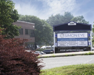 Exterior of Pike Creek Simon Eye office