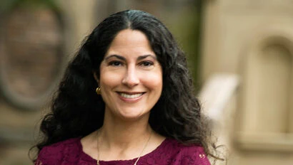 A headshot of Dr. Fernandez.