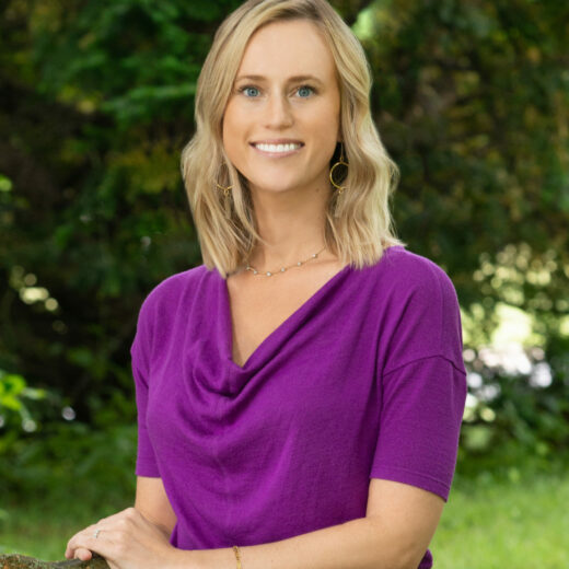 Headshot of Dr. Victoria Ries.
