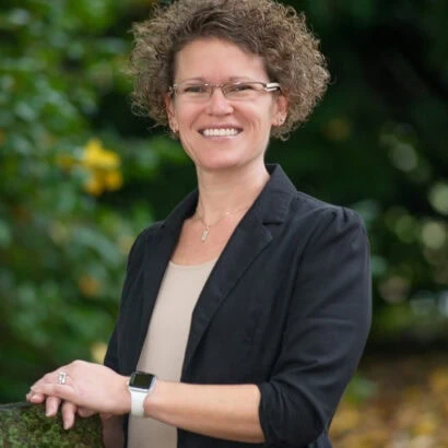 Headshot of Dr. Kristin Maus, OD.